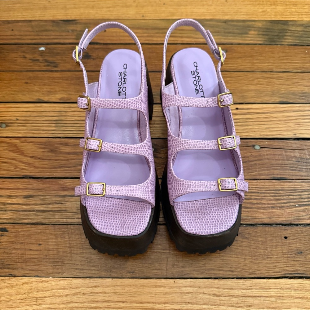 Charlotte Stone Ira Platforms in Lilac